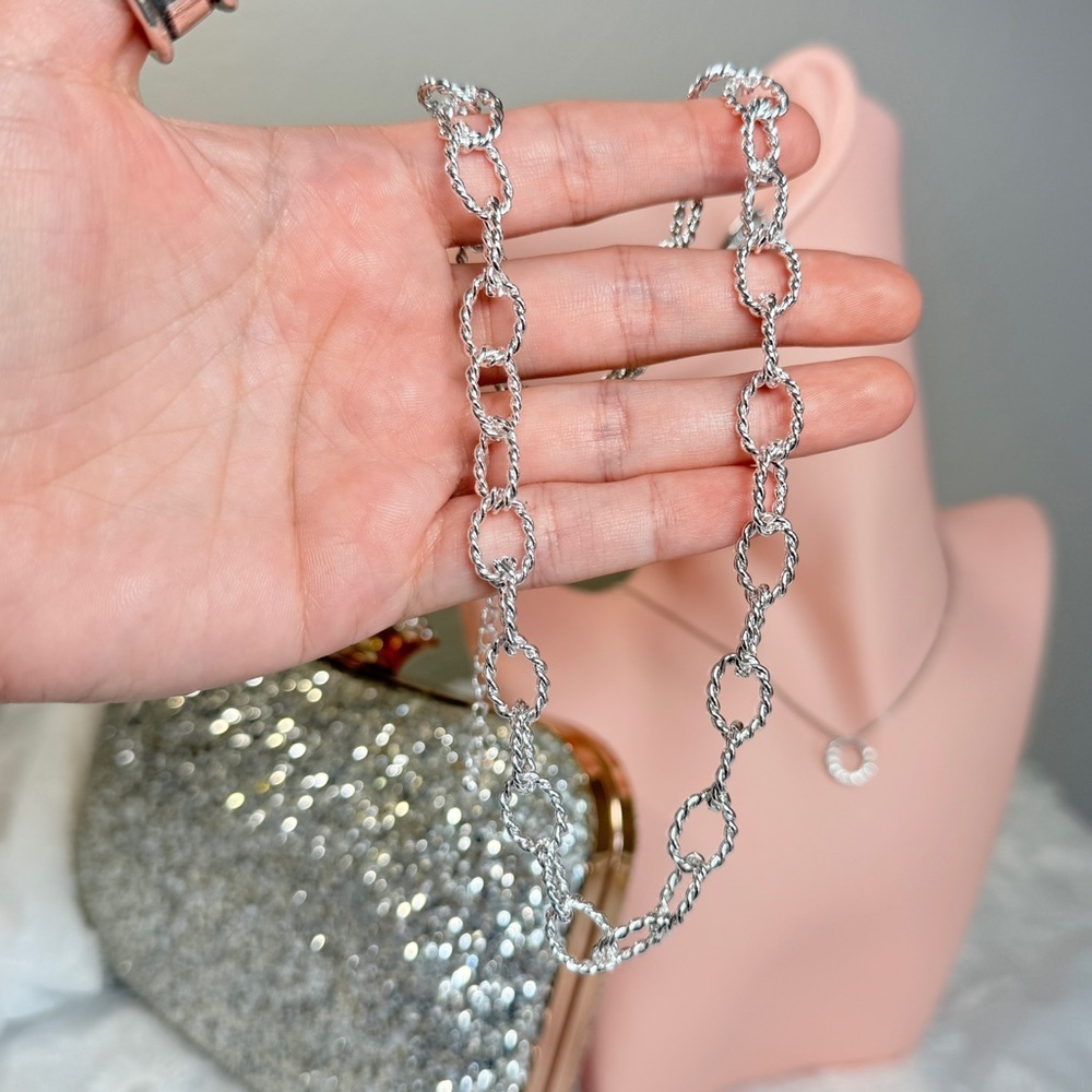 ⚜️❤️🔥 Elegant Silver Bold Chain Necklace - Picture 7 of 9